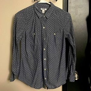 Old Navy.Button down chambray women’s shirt